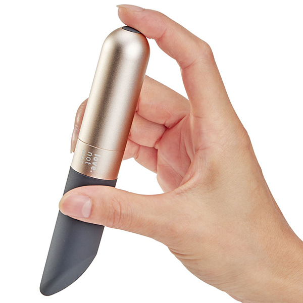 ���k�������@�m�����@�v�������`���������i�A���[���j